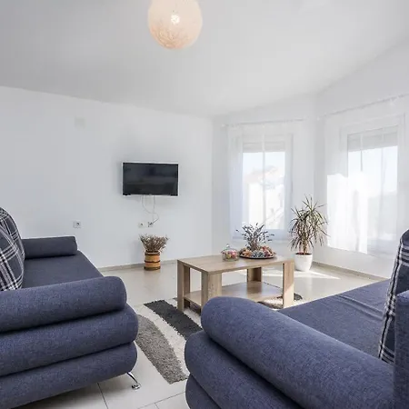 Zaklina Apartman