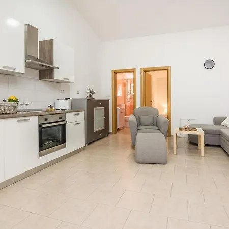 Apartment Zaklina
