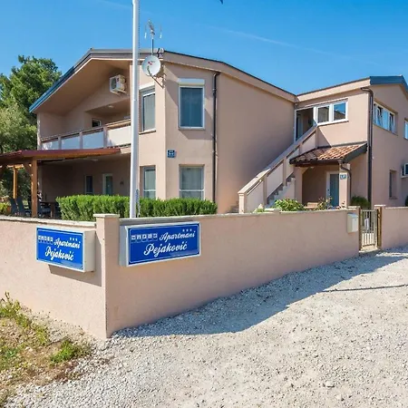 Zaklina Apartment *